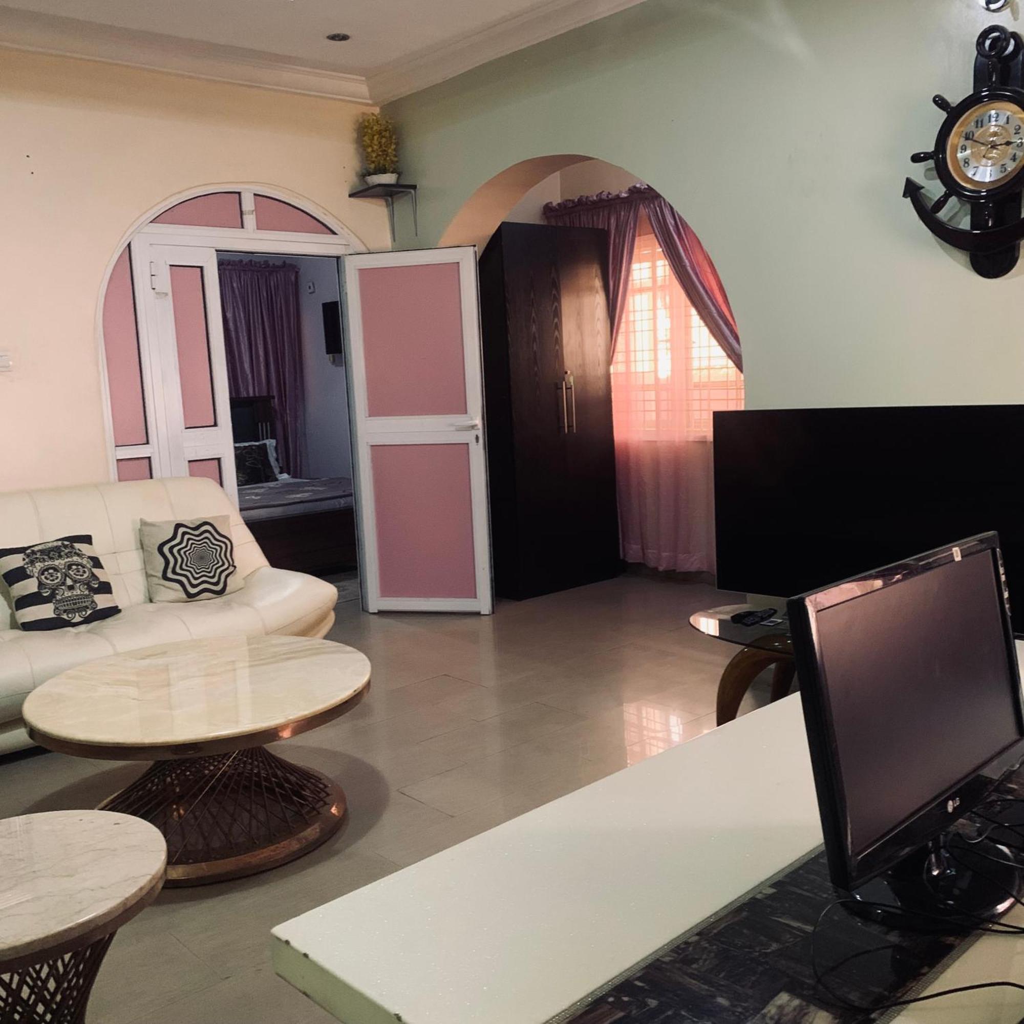 Health Plaza Abuja Lejlighedshotel Eksteriør billede