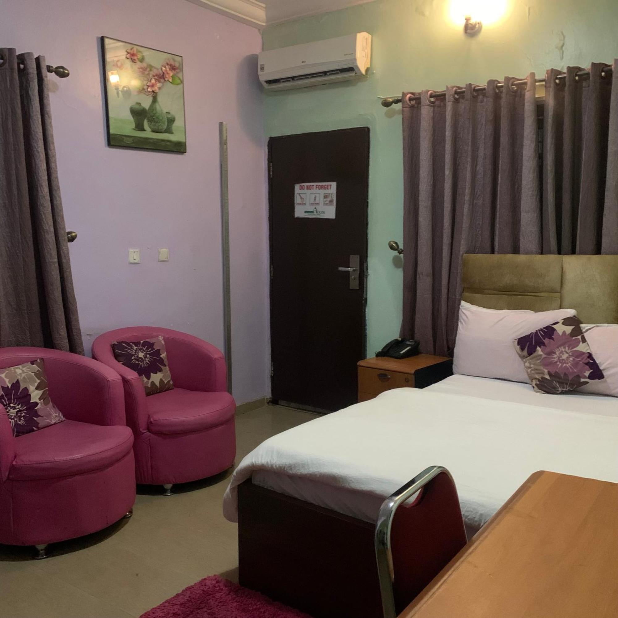 Health Plaza Abuja Lejlighedshotel Eksteriør billede