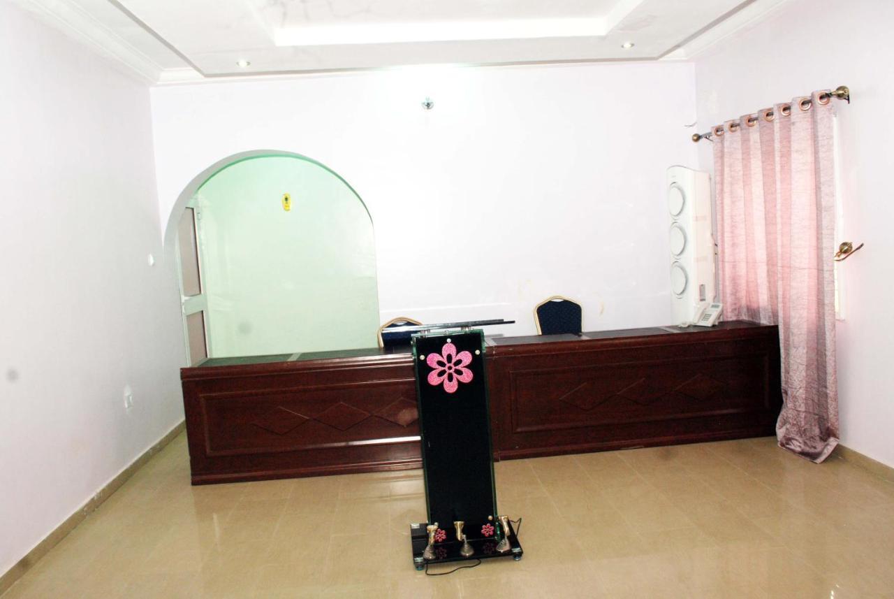 Health Plaza Abuja Lejlighedshotel Eksteriør billede